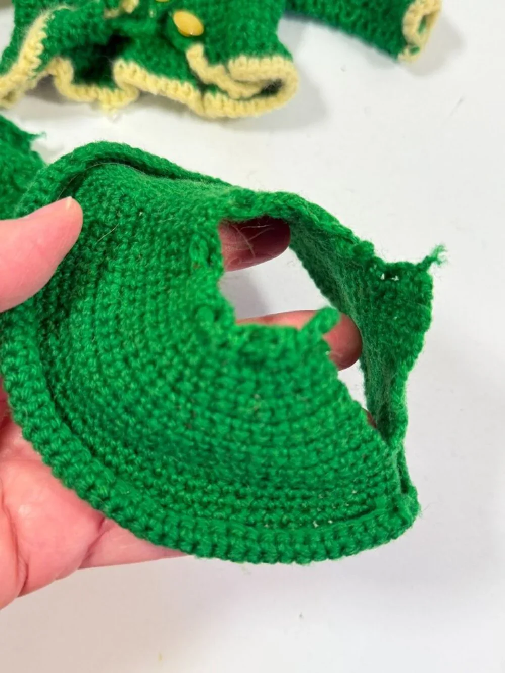 Vintage Mary Hoyer Doll Crocheted Winter Outfit Green White Trim Purse Hat READ